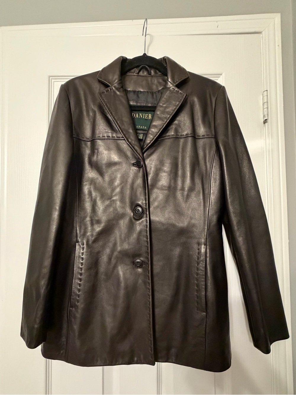 Danier Deep Brown Leather Notch-Lapel Blazer
